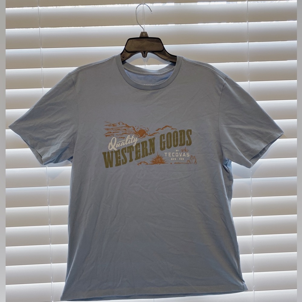 Soft comfy short sleeve shirt.